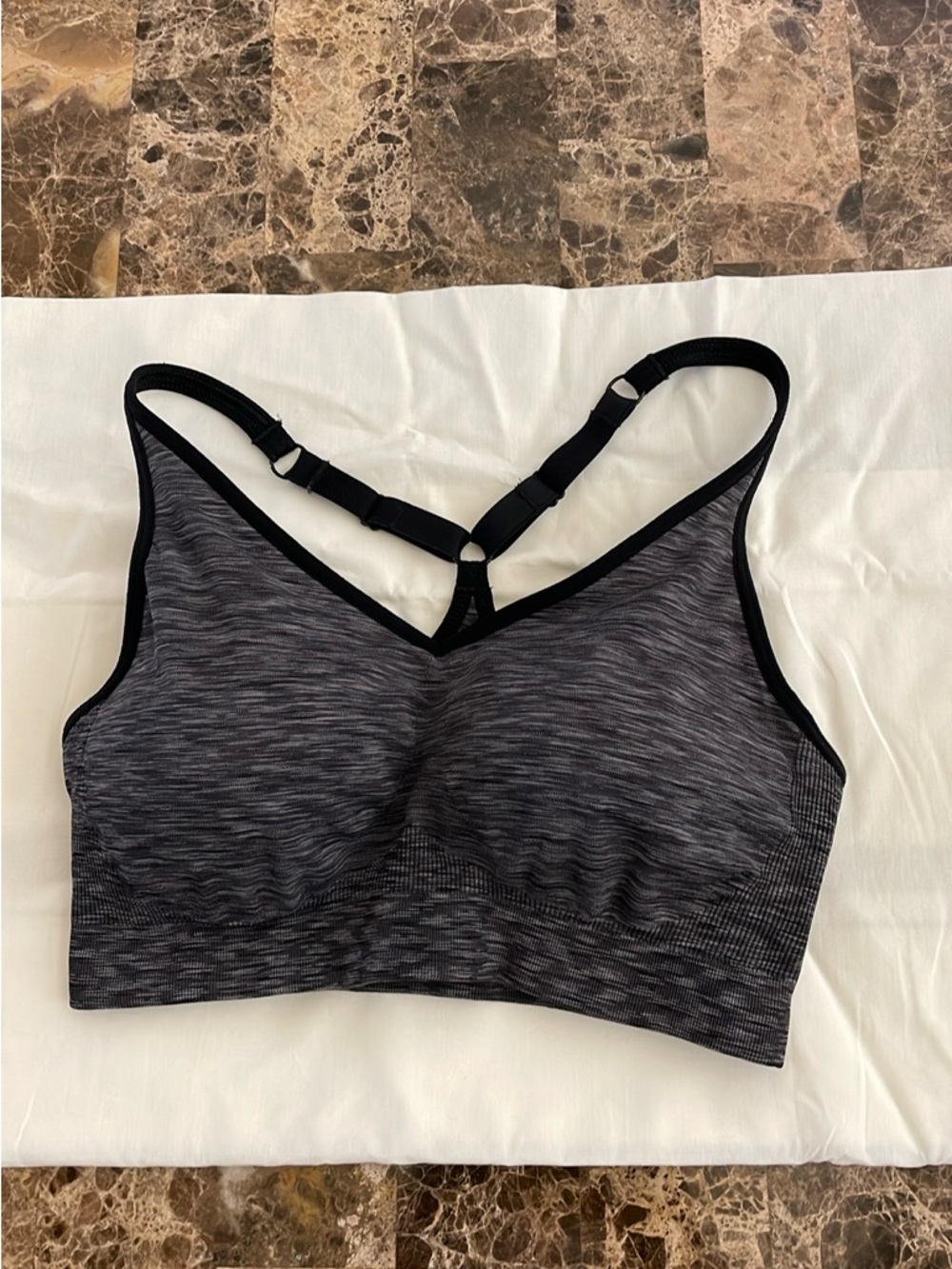 Old Navy Black & Gray Heather Seamless Support Sports Bra